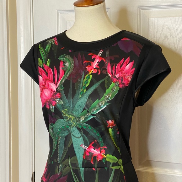 TED BAKER Carpal Chameleon Black Sheath Dress - Picture 2 of 8